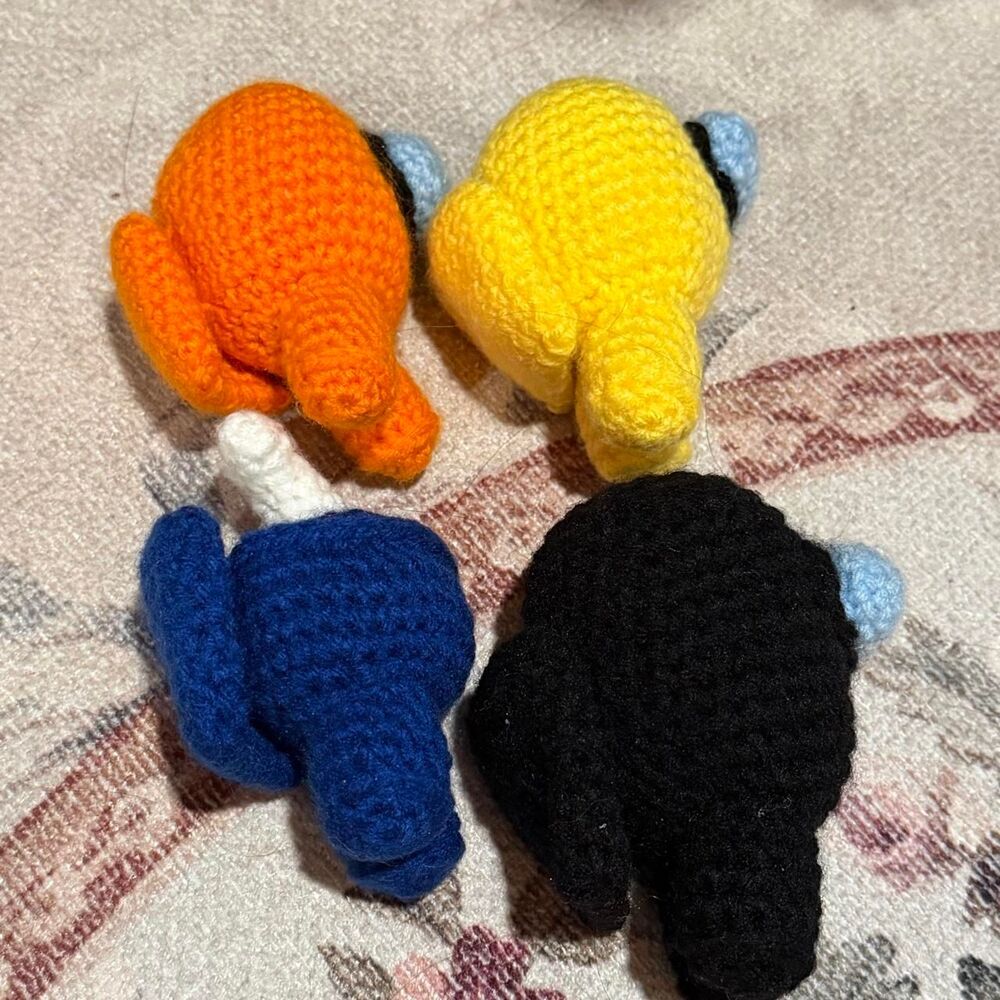Among-us Multi Stuffed-animals - Picture 3 of 4